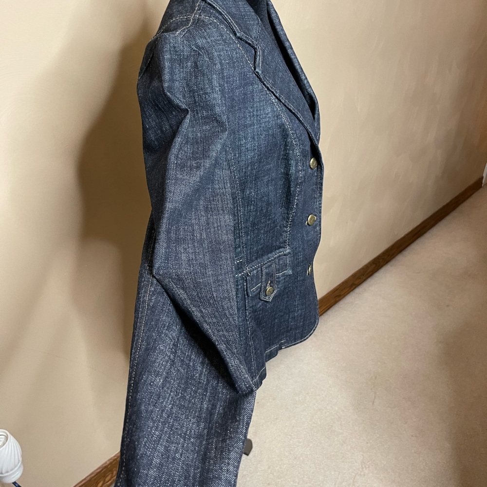 Lane Bryant fitted detailed denim jacket - Picture 3 of 8